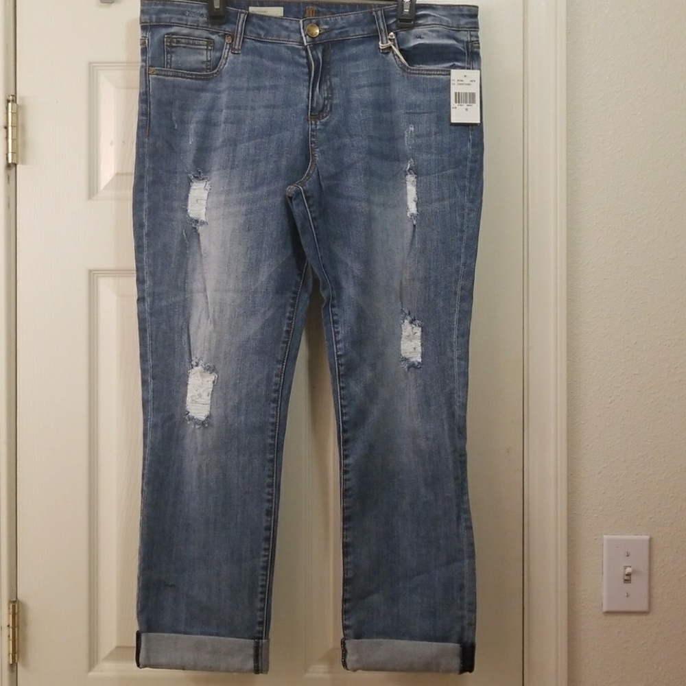NWT KUT Boyfriend Jeans